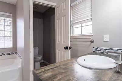 6116 Electra Ln, Pensacola, FL 32507 - Photo 12