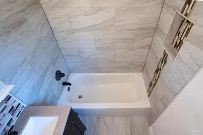 409 Frisco Rd, Pensacola, FL 32507 - Photo 10