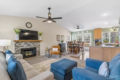 8089 Baywind Cir, Pensacola, FL 32514 - Photo 16