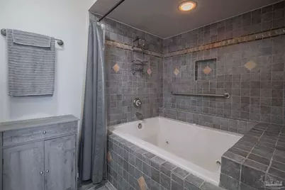 106 Port Royal Way, Pensacola, FL 32502 - Photo 24