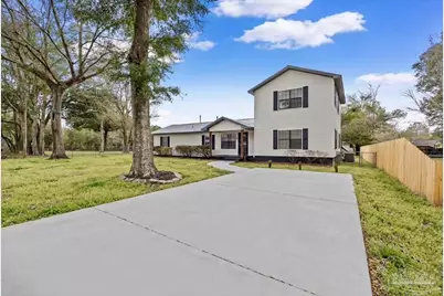 4133 Lawrence Ave, Pace, FL 32571 - Photo 2