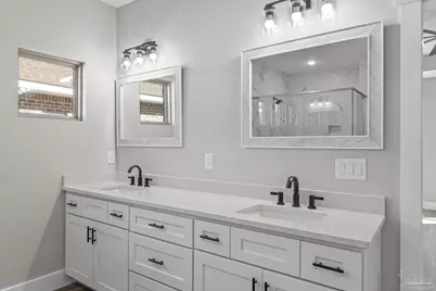 5521 Chenier Dr, Gulf Breeze, FL 32563 - Photo 32