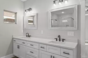 5521 Chenier Dr, Gulf Breeze, FL 32563 - Photo 32