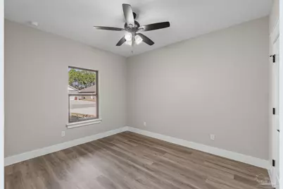 5521 Chenier Dr, Gulf Breeze, FL 32563 - Photo 18