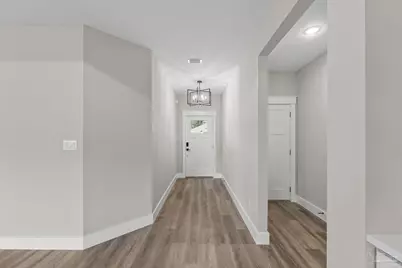 5521 Chenier Dr, Gulf Breeze, FL 32563 - Photo 4