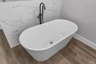 5521 Chenier Dr, Gulf Breeze, FL 32563 - Photo 34