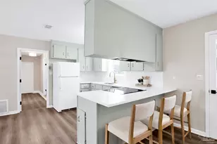 5621 Galvez Rd, Pensacola, FL 32507 - Photo 10