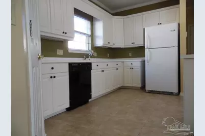 4078 Oak Pointe Dr, Gulf Breeze, FL 32563 - Photo 8