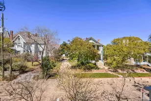 19 W Strong St, Pensacola, FL 32502 - Photo 28