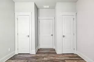 19 W Strong St, Pensacola, FL 32502 - Photo 32