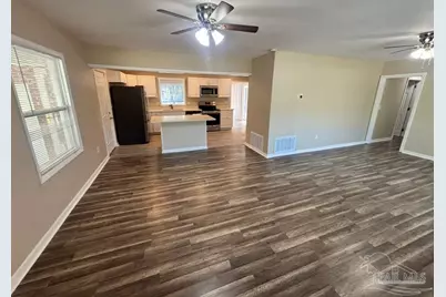 1135 E Burgess Rd, Pensacola, FL 32504 - Photo 8