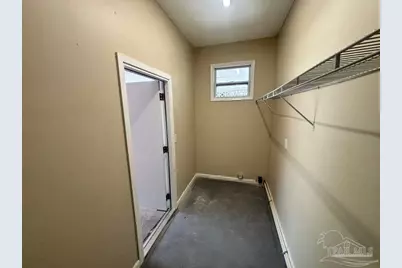 1135 E Burgess Rd, Pensacola, FL 32504 - Photo 10