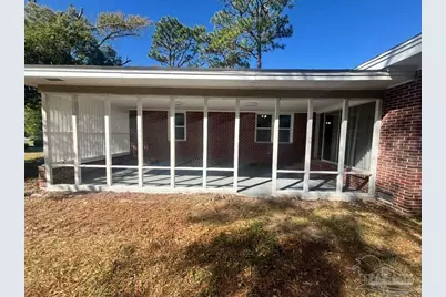 1135 E Burgess Rd, Pensacola, FL 32504 - Photo 4
