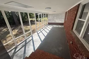 1135 E Burgess Rd, Pensacola, FL 32504 - Photo 26