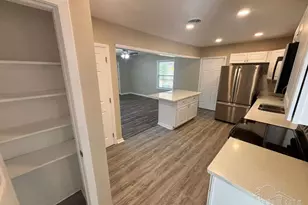 1135 E Burgess Rd, Pensacola, FL 32504 - Photo 6