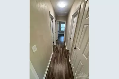 1135 E Burgess Rd, Pensacola, FL 32504 - Photo 16