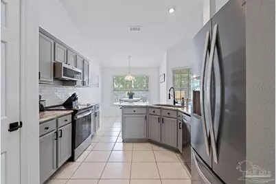 3020 Classic Dr, Pensacola, FL 32507 - Photo 16