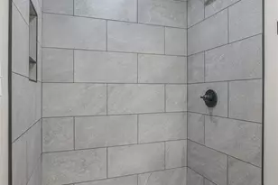 721 W Jordan St, Pensacola, FL 32501 - Photo 26