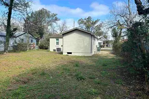 721 W Jordan St, Pensacola, FL 32501 - Photo 28