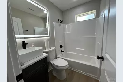 721 W Jordan St, Pensacola, FL 32501 - Photo 14