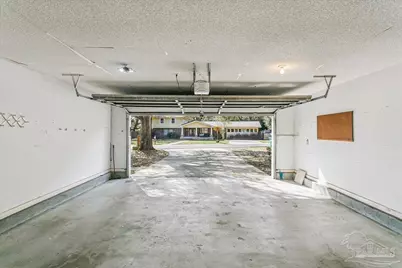 100 Oviedo St, Gulf Breeze, FL 32561 - Photo 30