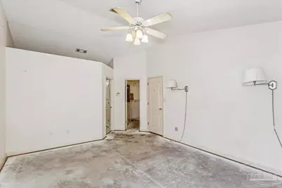100 Oviedo St, Gulf Breeze, FL 32561 - Photo 20