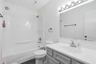 1200 Shoreline Dr, Gulf Breeze, FL 32561 - Photo 16