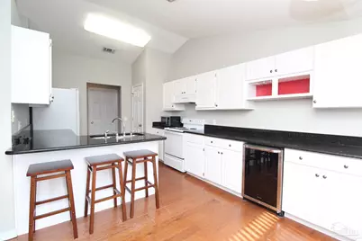 5029 Lantana Dr, Gulf Breeze, FL 32563 - Photo 10