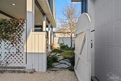 1471 E Moreno St, Pensacola, FL 32503 - Photo 62