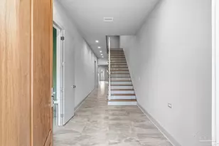 1471 E Moreno St, Pensacola, FL 32503 - Photo 6