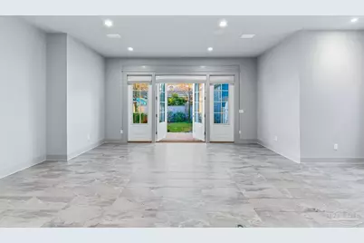 1471 E Moreno St, Pensacola, FL 32503 - Photo 34