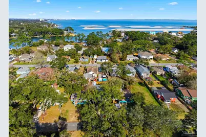 542 S 1st St, Pensacola, FL 32507 - Photo 62