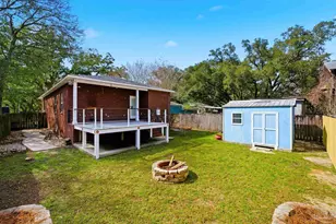 542 S 1st St, Pensacola, FL 32507 - Photo 34