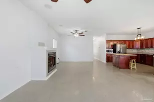 542 S 1st St, Pensacola, FL 32507 - Photo 12