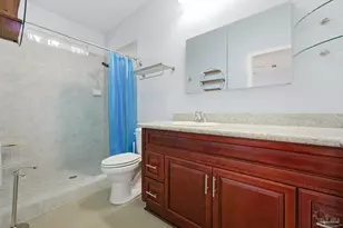 542 S 1st St, Pensacola, FL 32507 - Photo 26