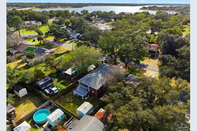 542 S 1st St, Pensacola, FL 32507 - Photo 52