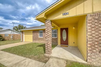 336 Crestfield Cir, Cantonment, FL 32533 - Photo 10