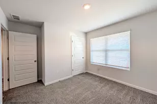 3857 James Stovall St, Pensacola, FL 32526 - Photo 12