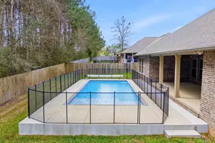 1163 Wensel Dr, Cantonment, FL 32533 - Photo 28