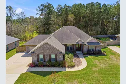 1163 Wensel Dr, Cantonment, FL 32533 - Photo 2
