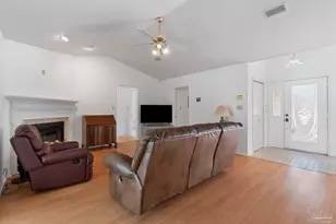 2840 Semoran Ct, Pensacola, FL 32503 - Photo 10