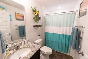 7337 Lakeside Oak Ct, Pensacola, FL 32526 - Photo 14