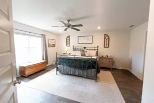 7337 Lakeside Oak Ct, Pensacola, FL 32526 - Photo 4