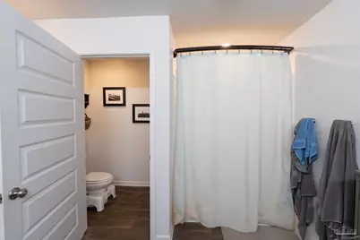 7337 Lakeside Oak Ct, Pensacola, FL 32526 - Photo 16