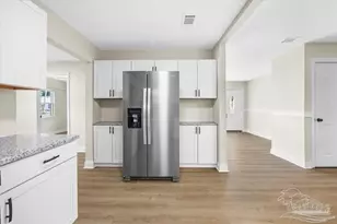 2403 N 7th Ave, Pensacola, FL 32503 - Photo 8