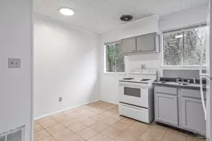 4509 Versailles Dr, Pensacola, FL 32505 - Photo 6