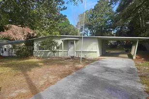 360 Okaloosa Ave, Valparaiso, FL 32580 - Photo 1