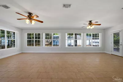 1522 Oak Shore Dr, Gulf Breeze, FL 32563 - Photo 8
