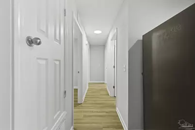 2049 N Roberts Cir, Cantonment, FL 32534 - Photo 12