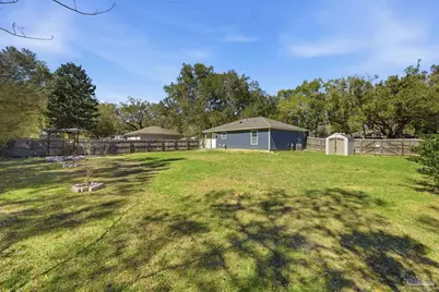 2049 N Roberts Cir, Cantonment, FL 32534 - Photo 30